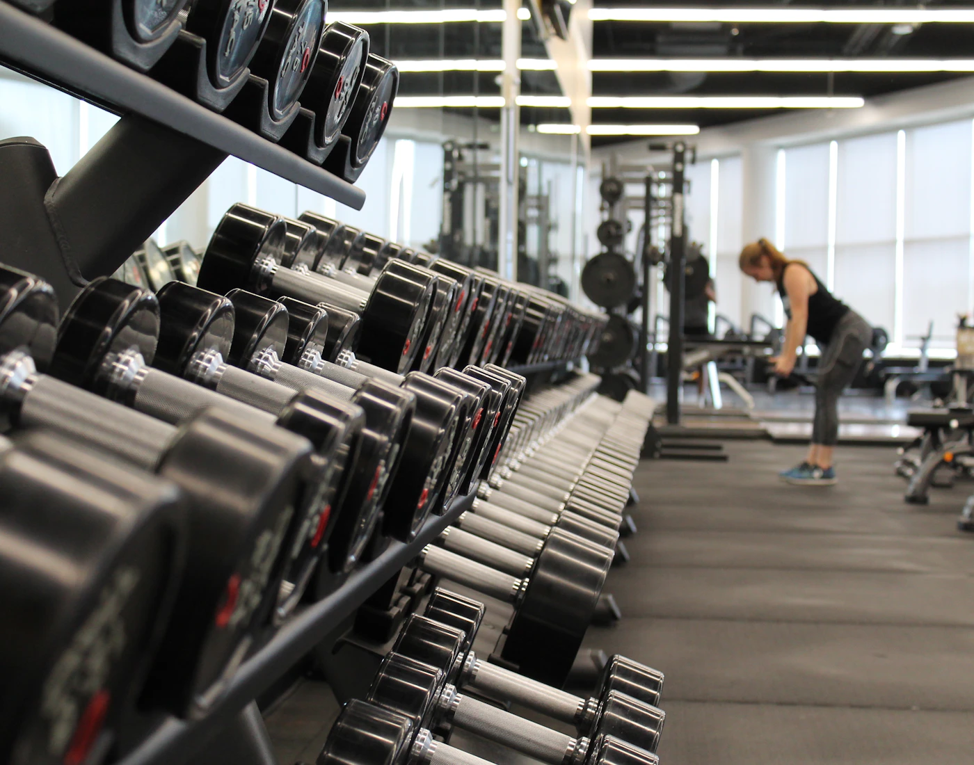 Equipamiento en un gimnasio